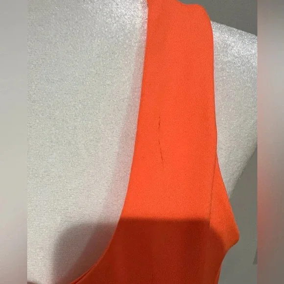 POPULAR BASICS | Neon Orange Strap-Back Sports Bra Size Medium NWT - Picture 7 of 11